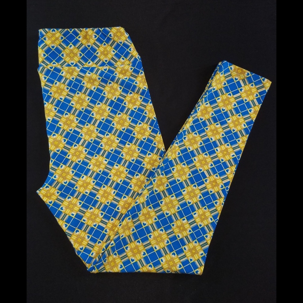 LulaRoe Leggings size T/C Tall & Curvy